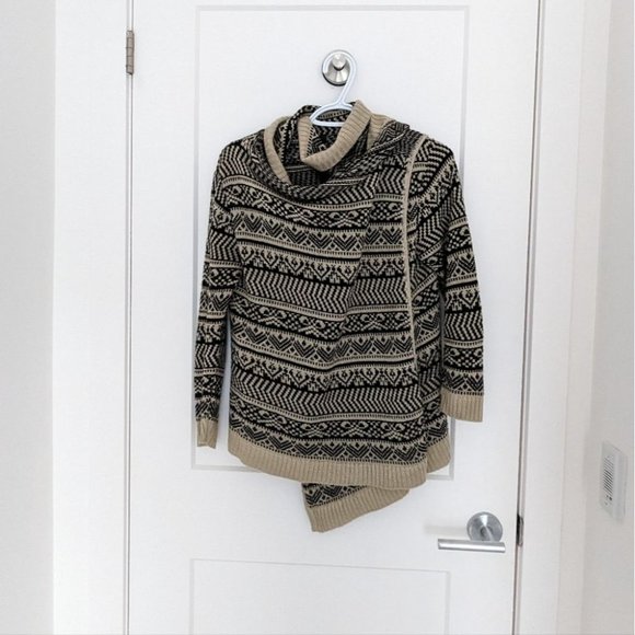 2b Bebe Patterned Cardigan - Picture 4 of 4